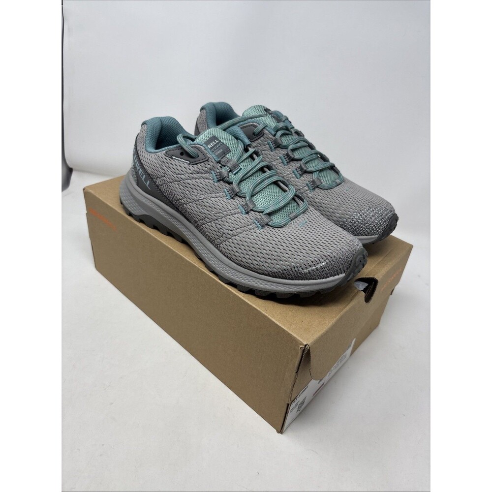 NIB Merrell Fly Strike Trail Running Shoes Women's Size 8 Paloma Grey